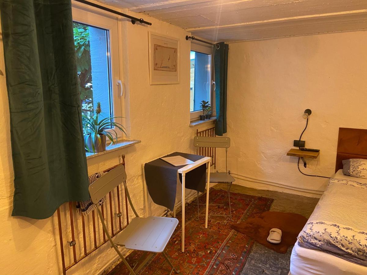 Art Boutique Budget Apartment Im Hinterhof Menden Altstadt Екстер'єр фото